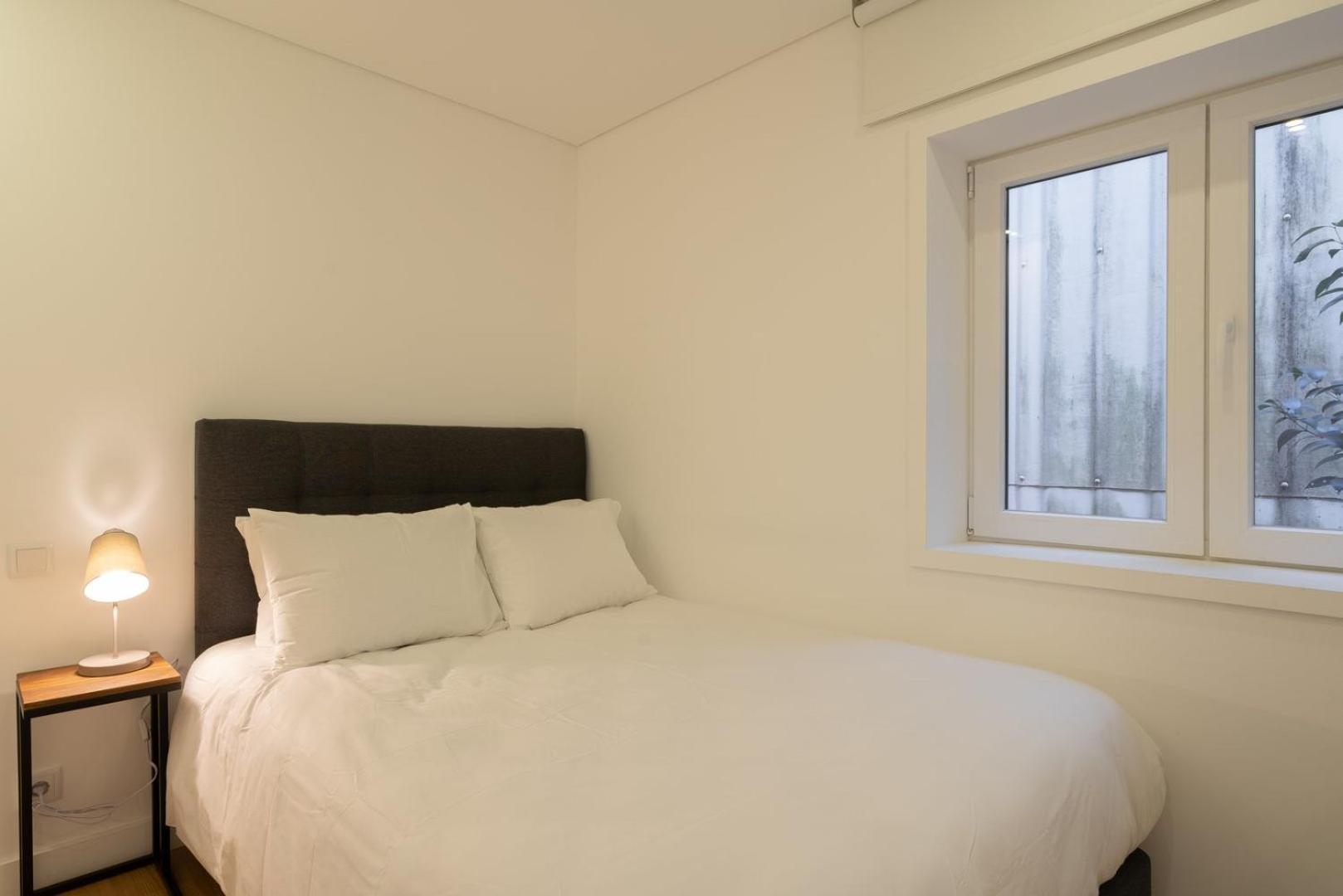 GuestReady - Modern 2-Bedroom Apartment in Cedofeita Porto Exterior foto
